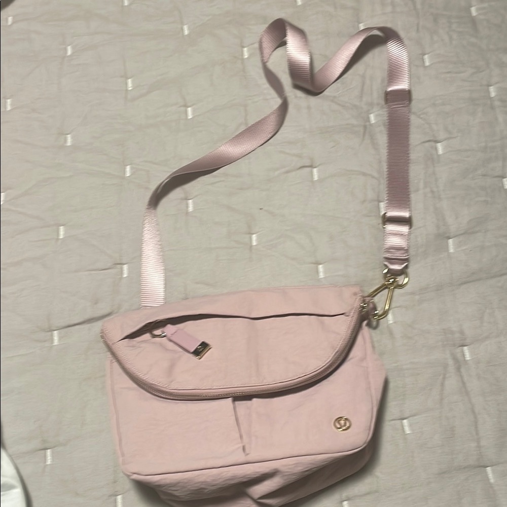 Lululemon All Night Festival 5L Crossbody Bag